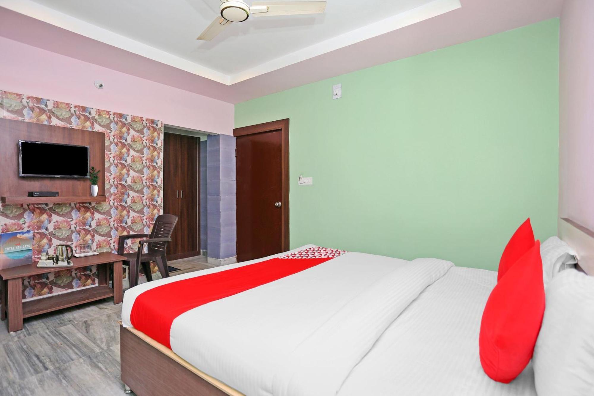 Super Collection O Aryan Hotel Khandagiri Exterior photo